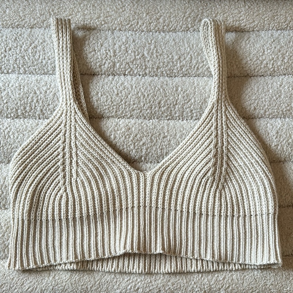 ZARA KNIT TOP